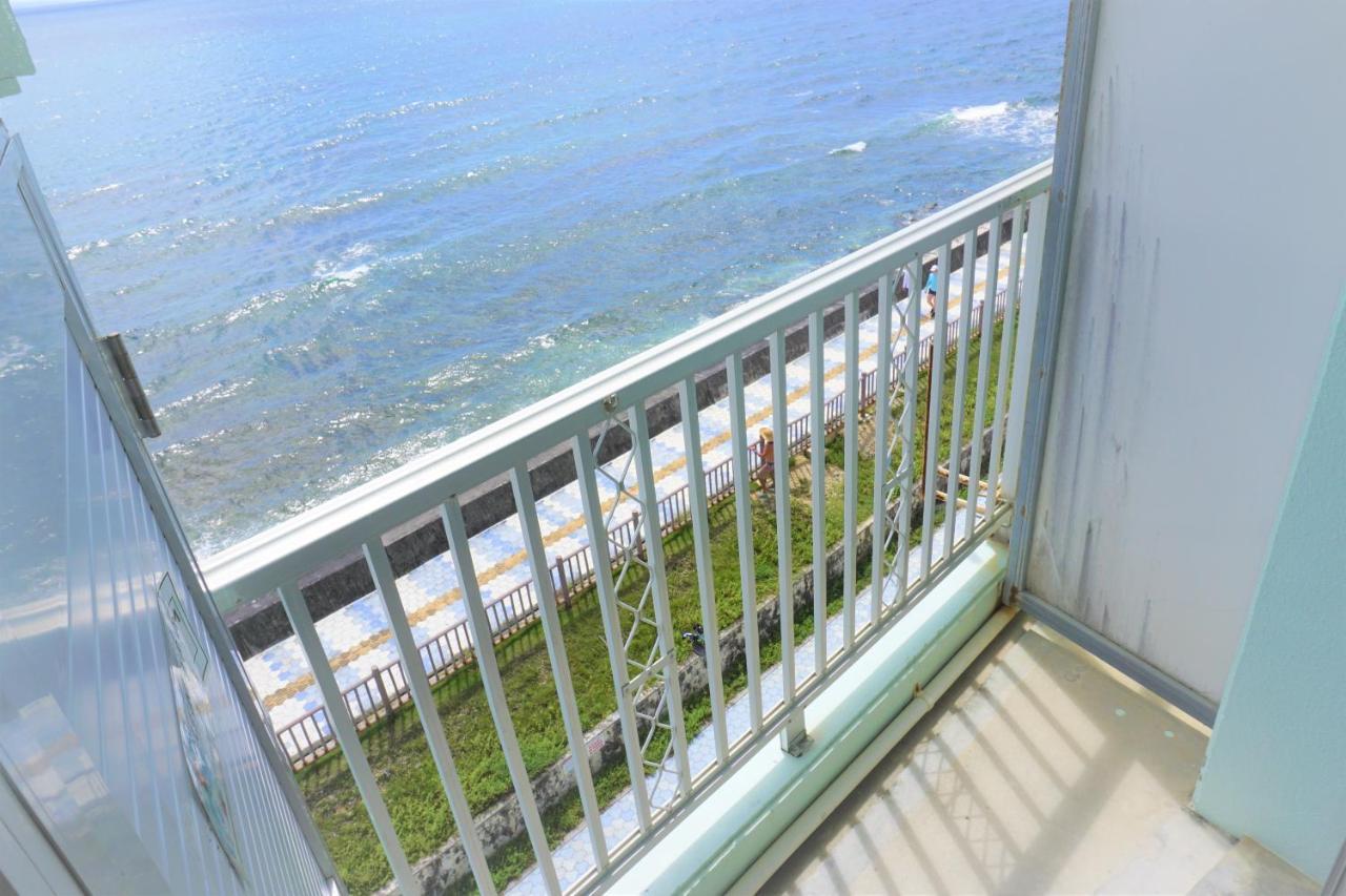 Hotel Okinawa Ocean Front Chatan Zewnętrze zdjęcie